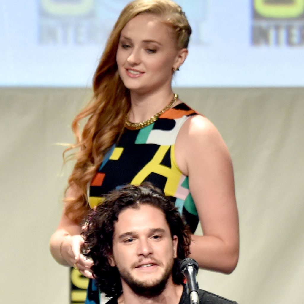 Sophie Turner und Kit Harington bei der "Game of Thrones"-Paneldiskussion auf der Comic-Con 2014 in San Diego