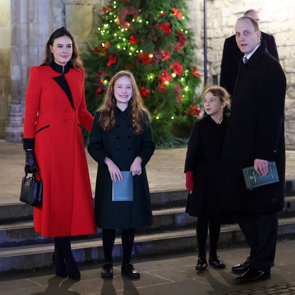 Sophie Winkleman, Lord Frederick Windsor und ihre Kinder in Westminster Abbey, 2023
