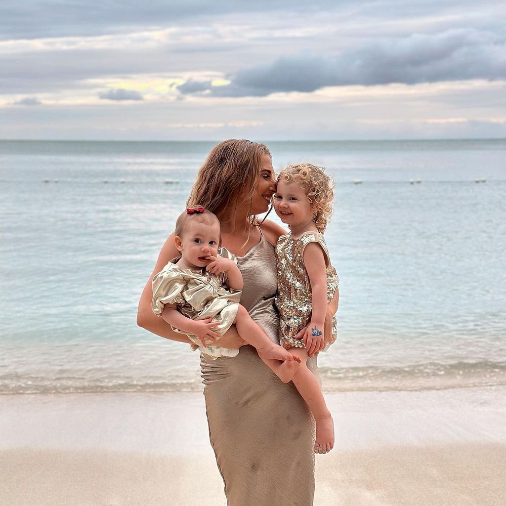 Stacey Solomon mit ihren Kindern