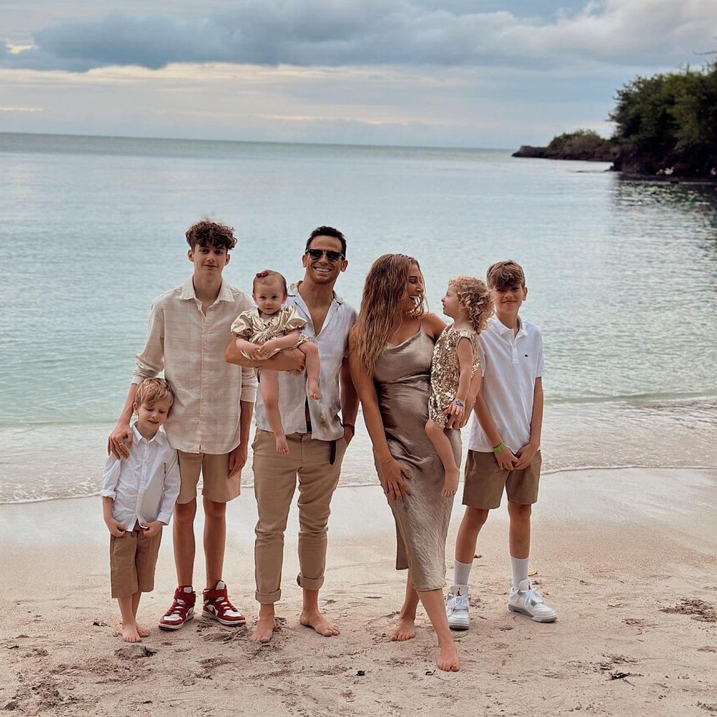 Stacey Solomon mit ihrer Familie