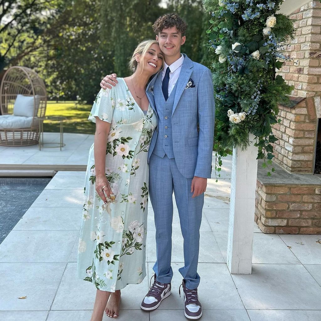Stacey Solomon und ihr Sohn Zachary im Juni 2024