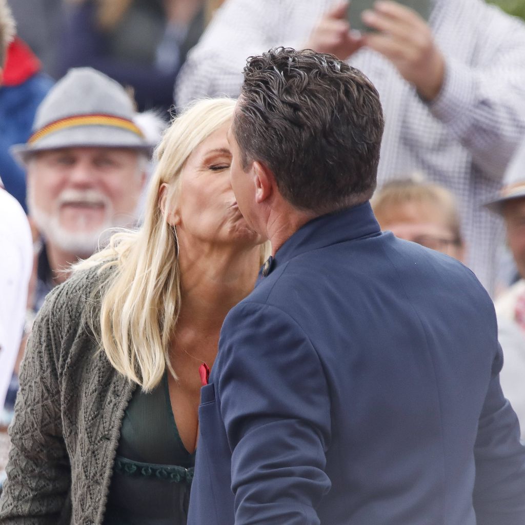 Sänger Stefan Mross und Moderatorin Andrea Kiewel, "ZDF-Fernsehgarten", September 2025