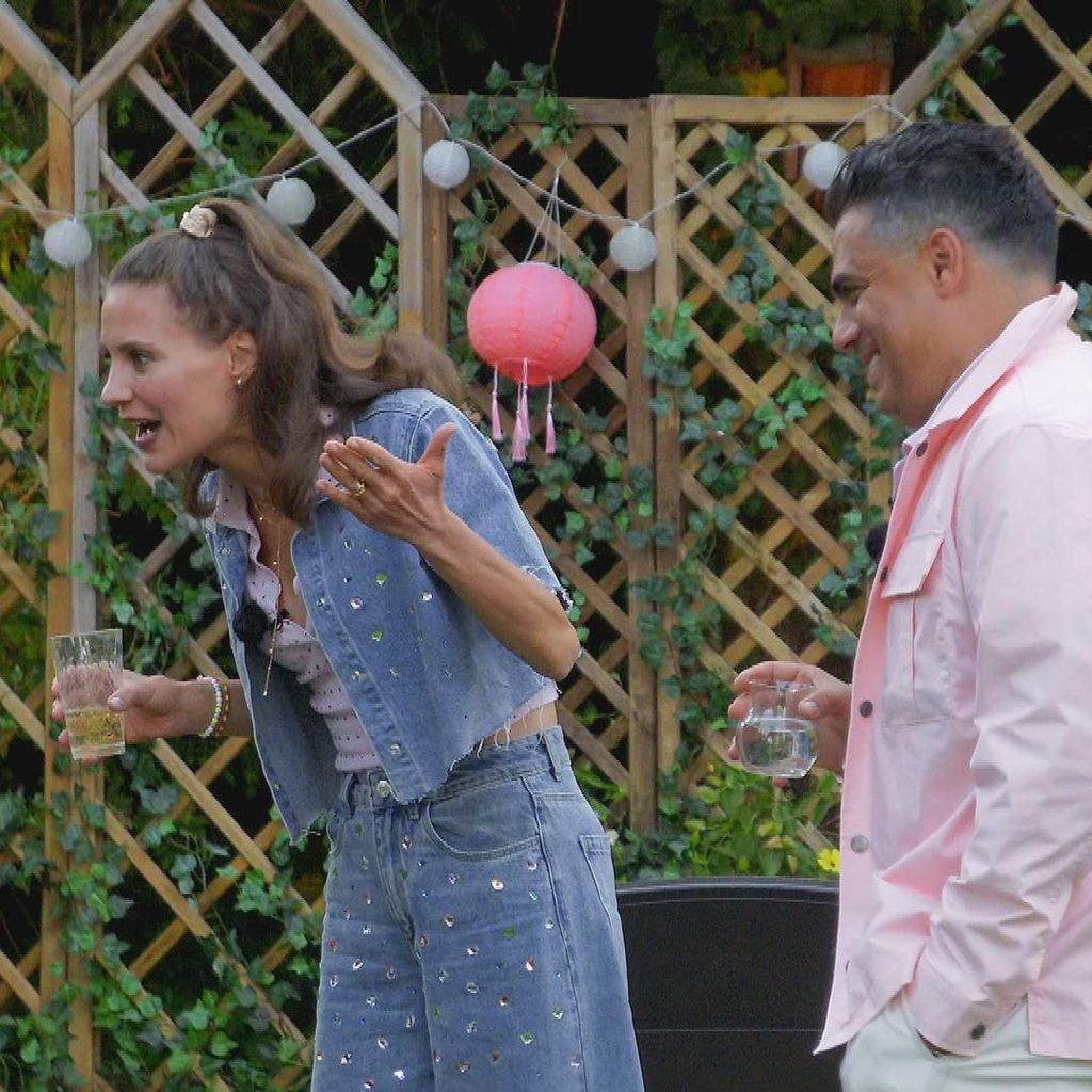Stefanie Schanzleh und Silva Gonzalez bei "Das Sommerhaus der Stars"