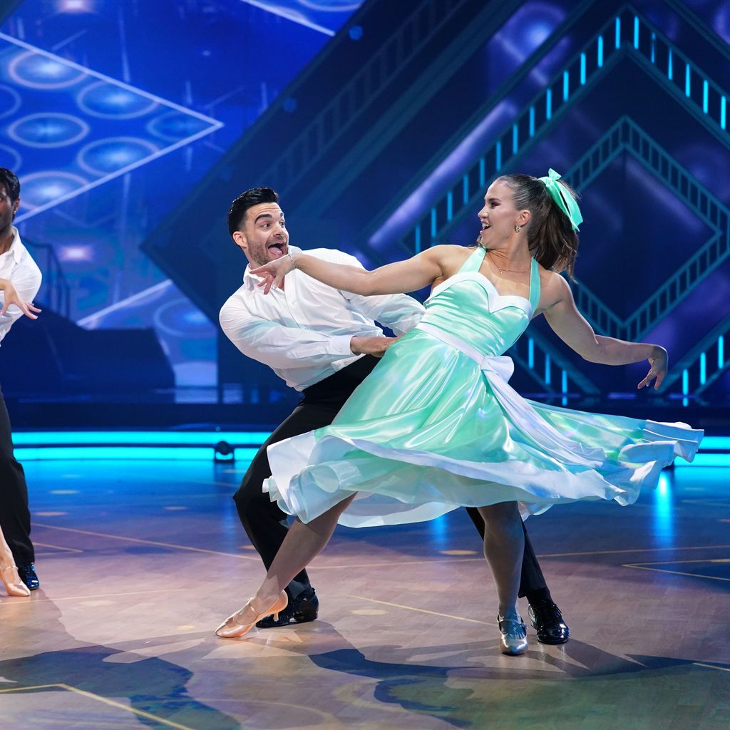 Stefano Zarrella (l.) und Biyon Kattilathu mit Marta Arndt und Mariia Maksina bei "Let's Dance"