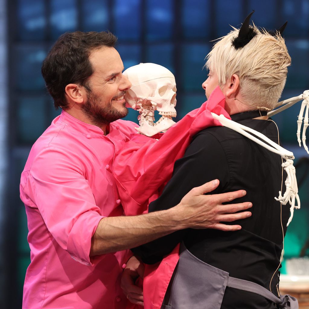 Steffen Henssler und Ross Antony bei "Grill den Henssler"