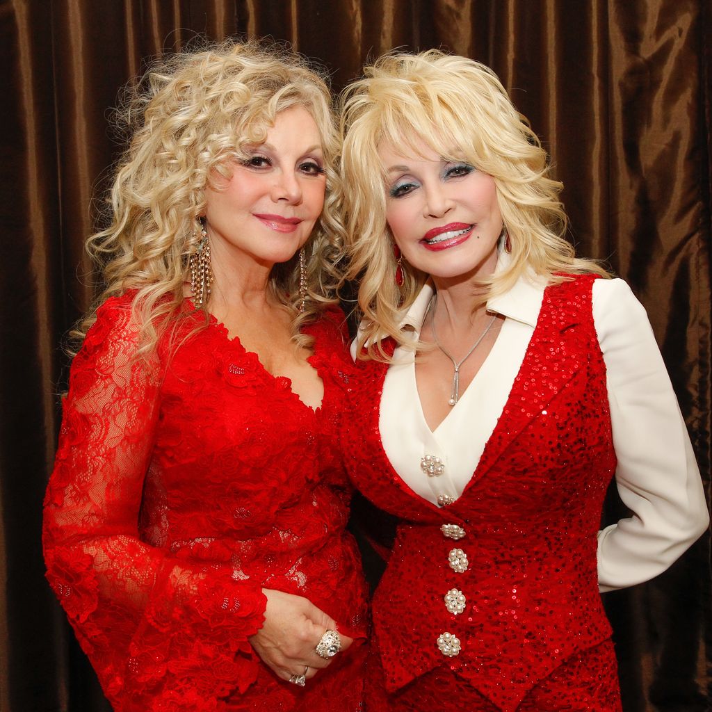 Stella und Dolly Parton, 2014