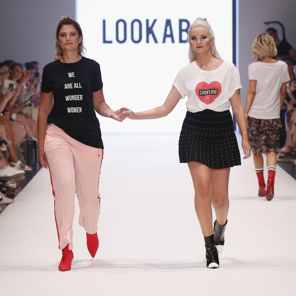 Stephanie Dall und Anna Hiltrop auf der Fashionyard Show in Düsseldorf