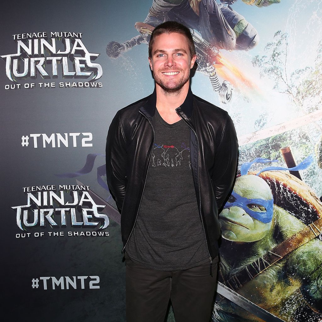 Schauspieler Stephen Amell bei der "Ninja Turtels 2"-Premiere