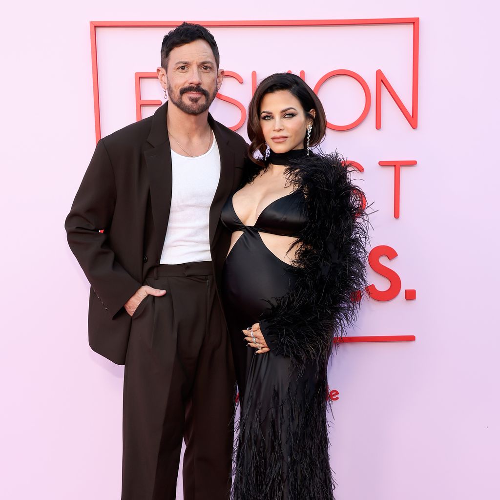 Steve Kazee und Jenna Dewan im April 2024