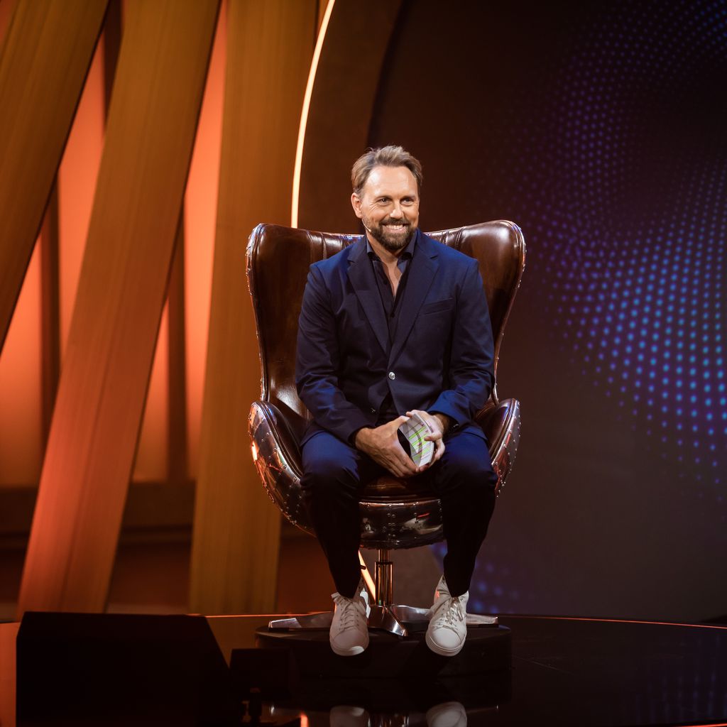 Steven Gätjen bei "Wer ist das Phantom?"