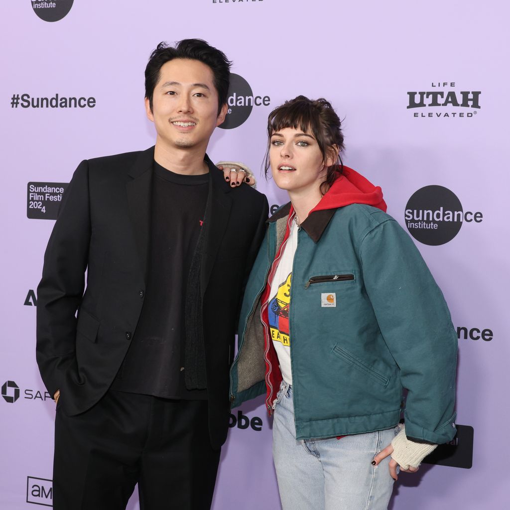 Steven Yeun und Kristen Stewart beim Sundance Film Festival 2024