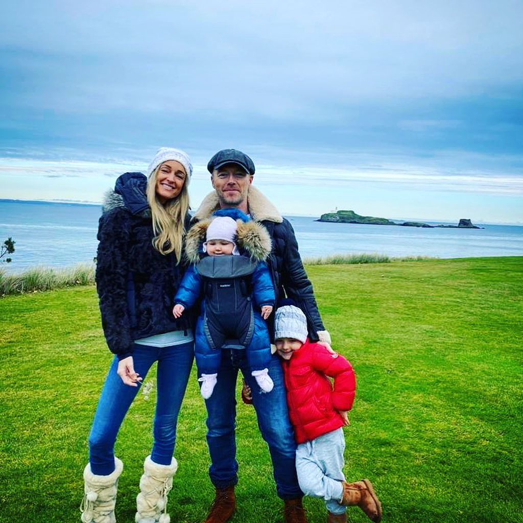 Storm und Ronan Keating mit ihren Kindern Cooper und Coco