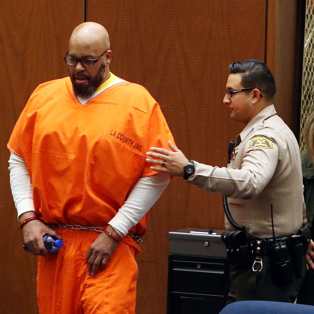 Suge Knight und ein Polizist im Jahr 2015