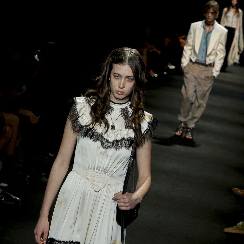 Sunday Rose Kidman Urban bei der Ann-Demeulemeester-Show während der Paris Fashion Week, Frühjahr/Sommer 2027