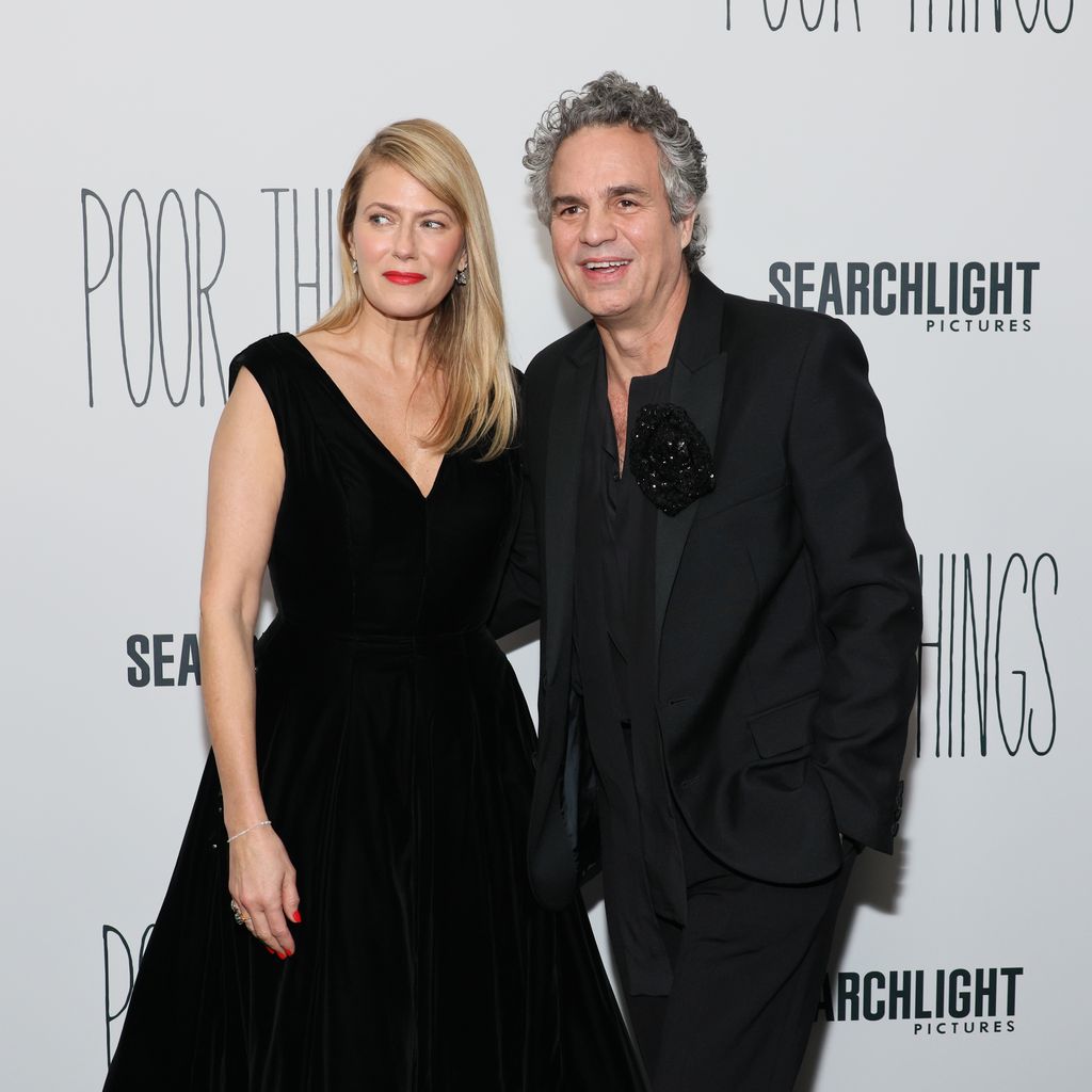 Sunrise Coigney und Mark Ruffalo bei der "Poor Things"-Premiere