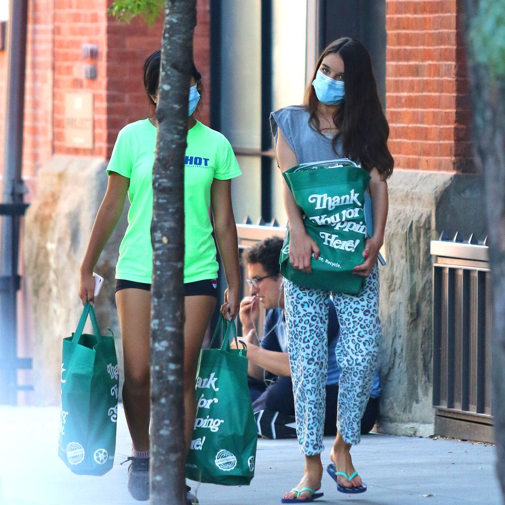 Suri Cruise mit einer Freundin, August 2020