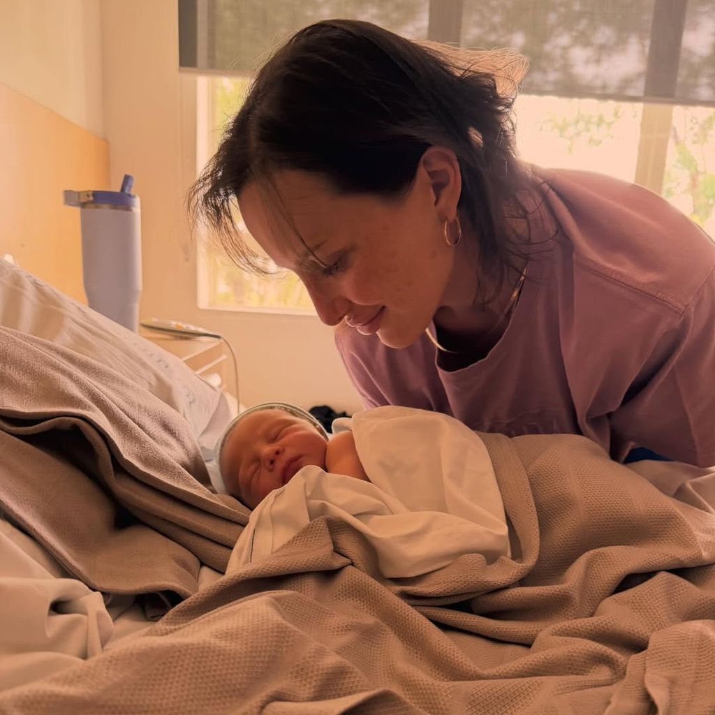 Susie Bradley mit ihrem Baby