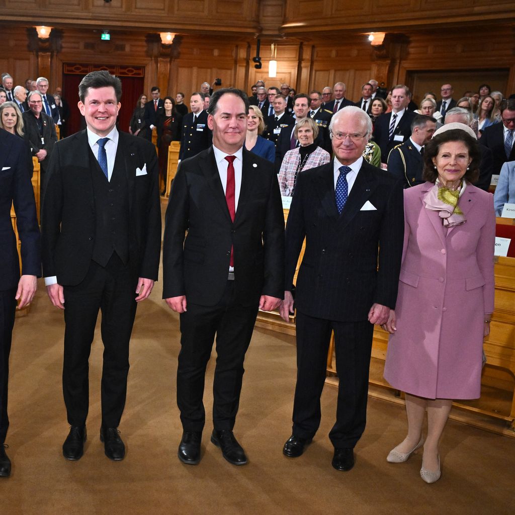 Suzanne Innes-Stubb, Alexander Stubb, zwei schwedische Parlamentssprecher und das Königspaar