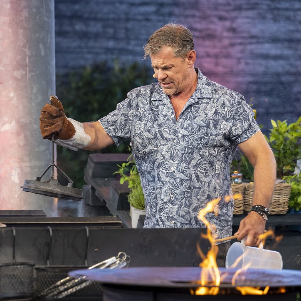 Sven Martinek bei "Grill den Henssler"
