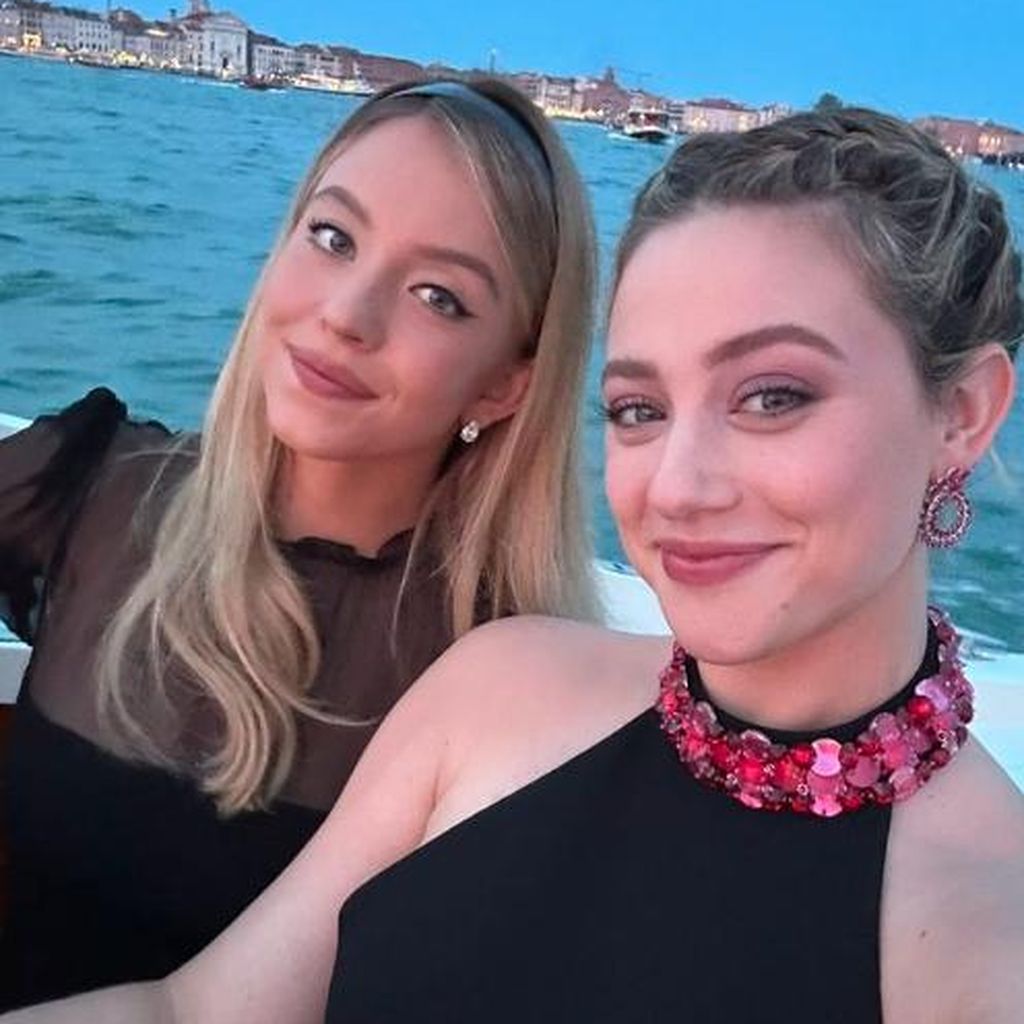 Sydney Sweeney und Lili Reinhart