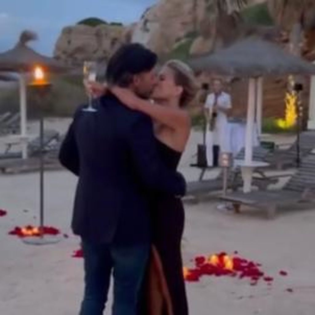 Moderatorin Sylvie Meis (r.) und ihr Ehemann Niclas am Valentinstag 2022