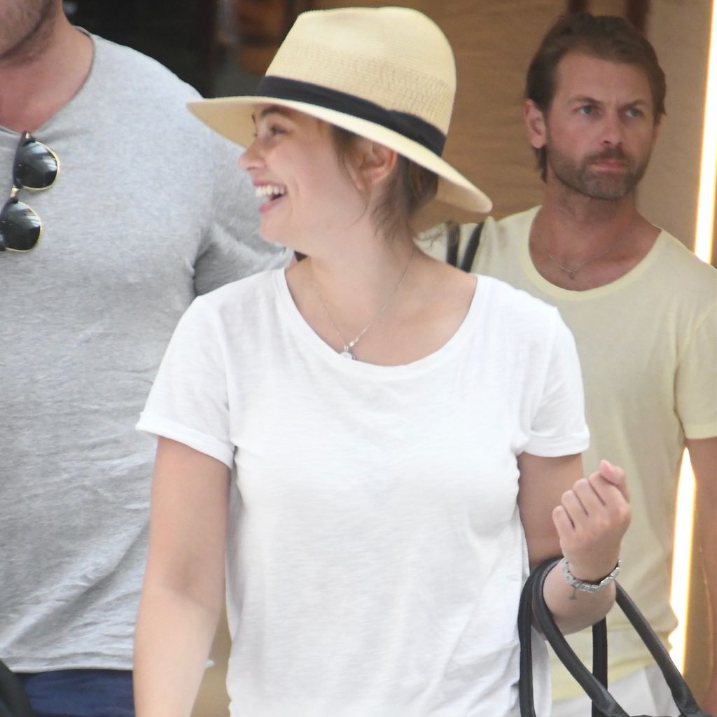 Tahlia Giumelli am Flughafen in Sydney
