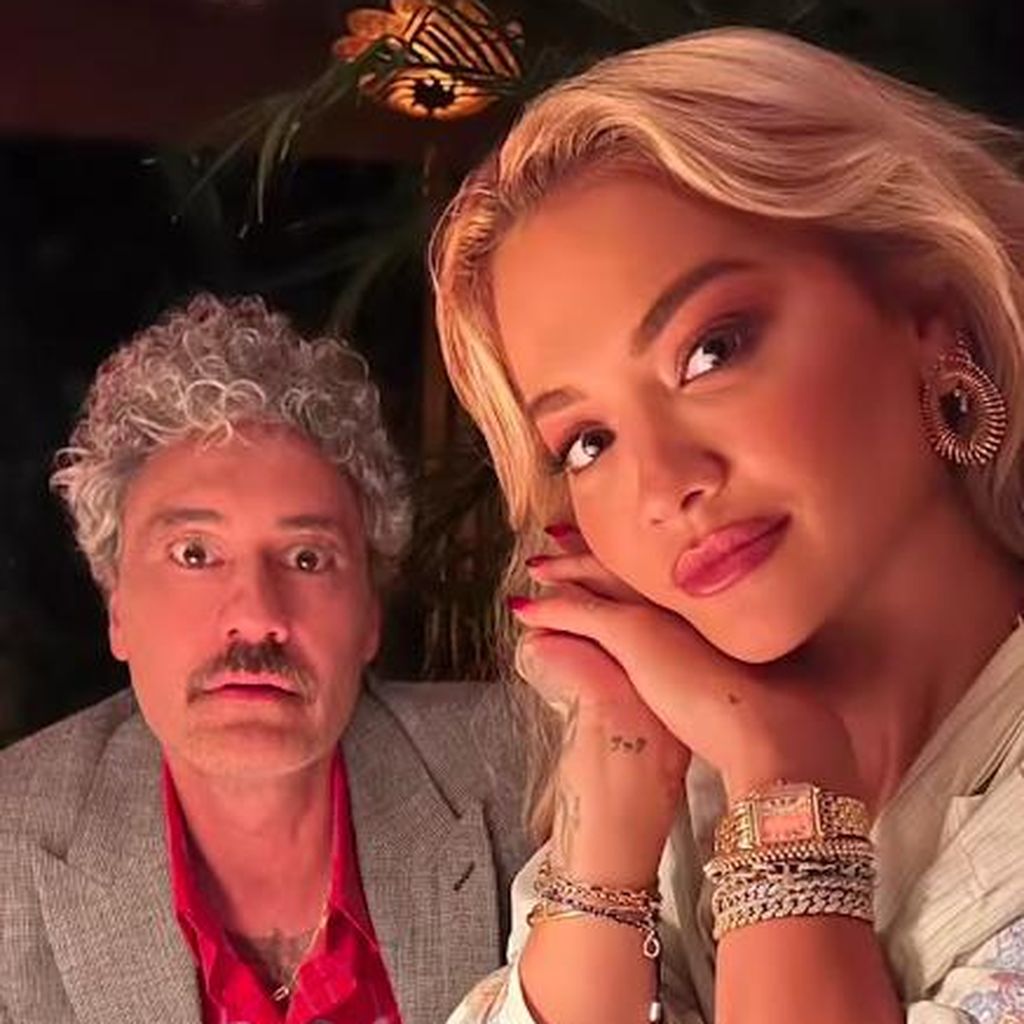 Taika Waititi und Rita Ora