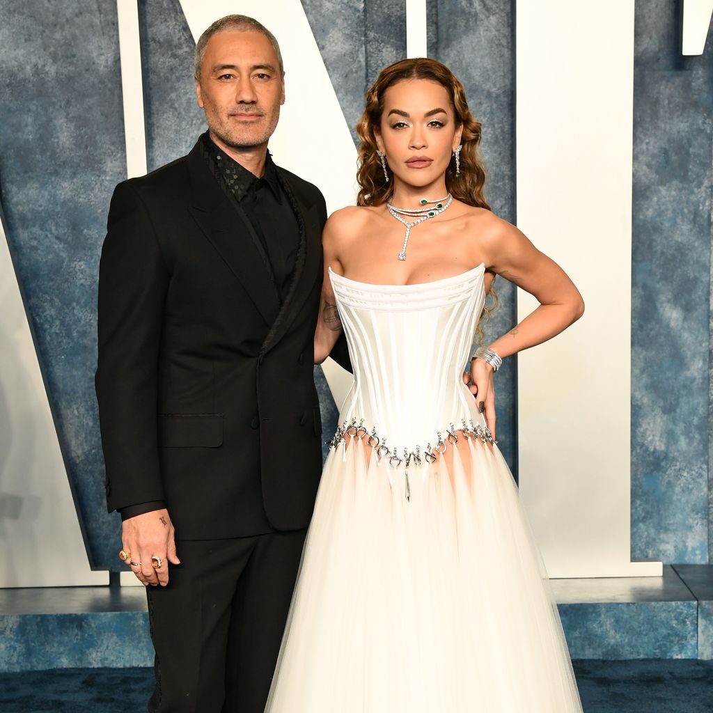 Regisseur Taika Waititi und Sängerin Rita Ora