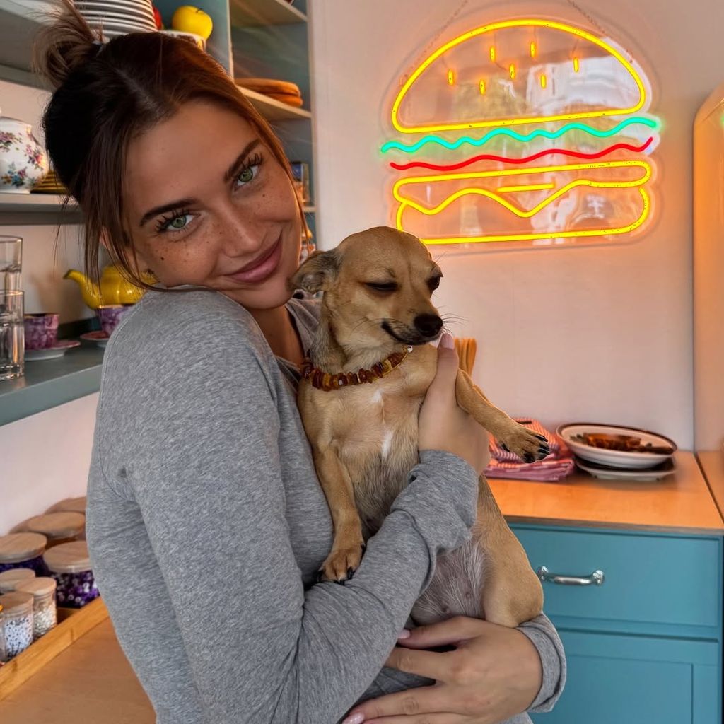 Tanja Makarić mit Babybauch