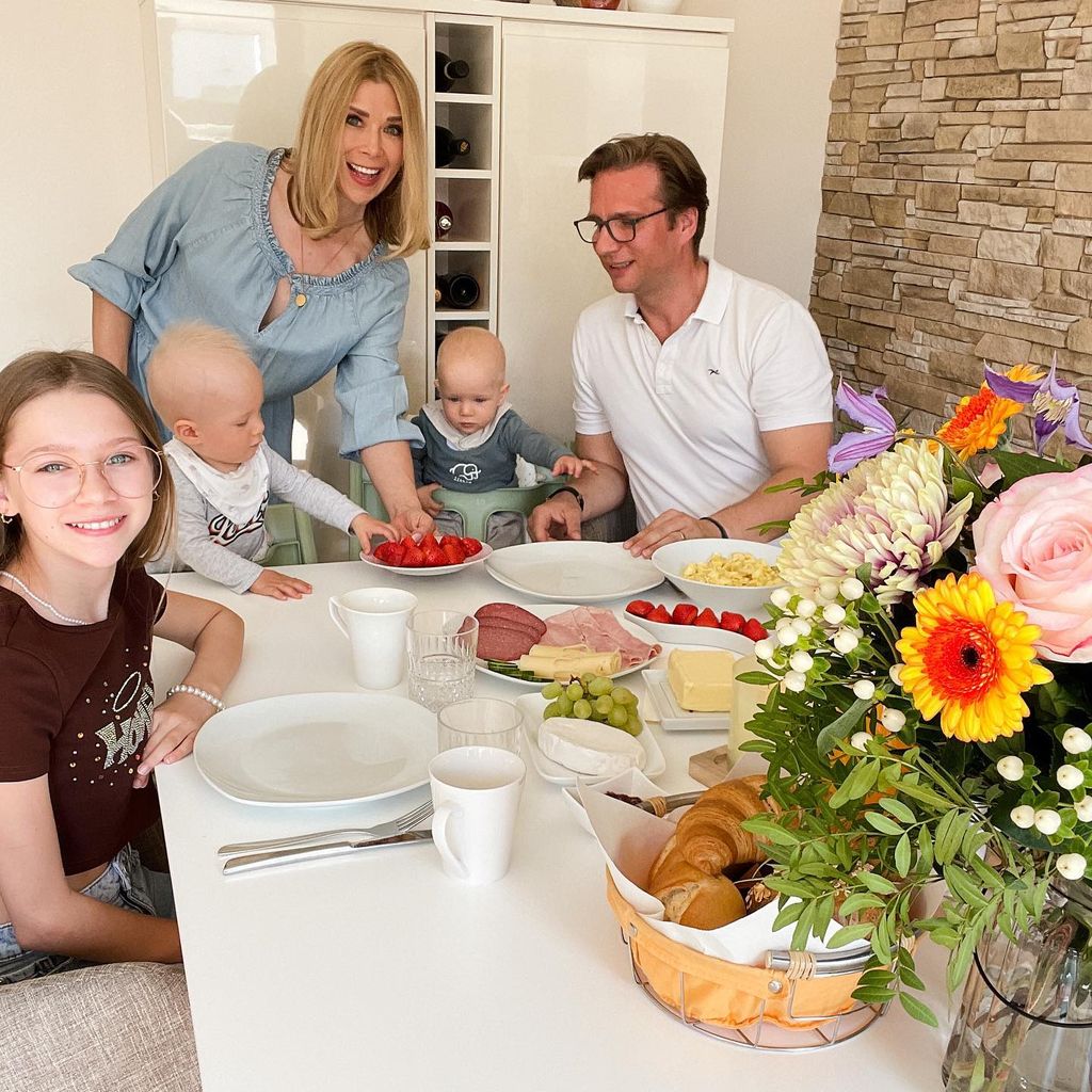 Tanja Szewczenko und ihre Familie