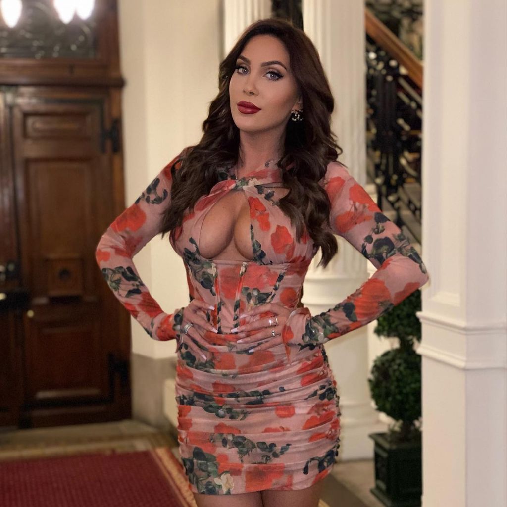 Tara Tabitha, Realitysternchen