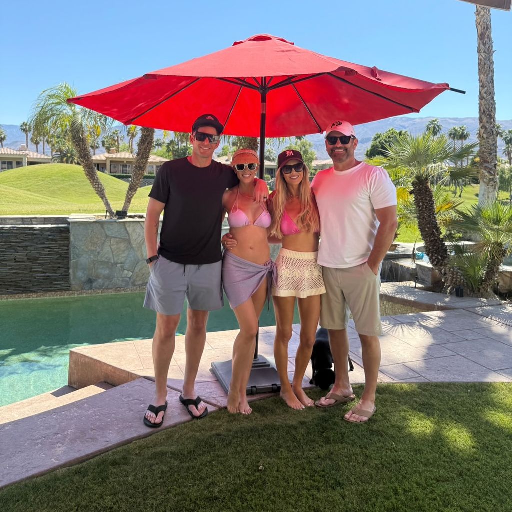 Tarek und Heather El Moussa, mit Christina Haack und Christopher Larocca, April 2025