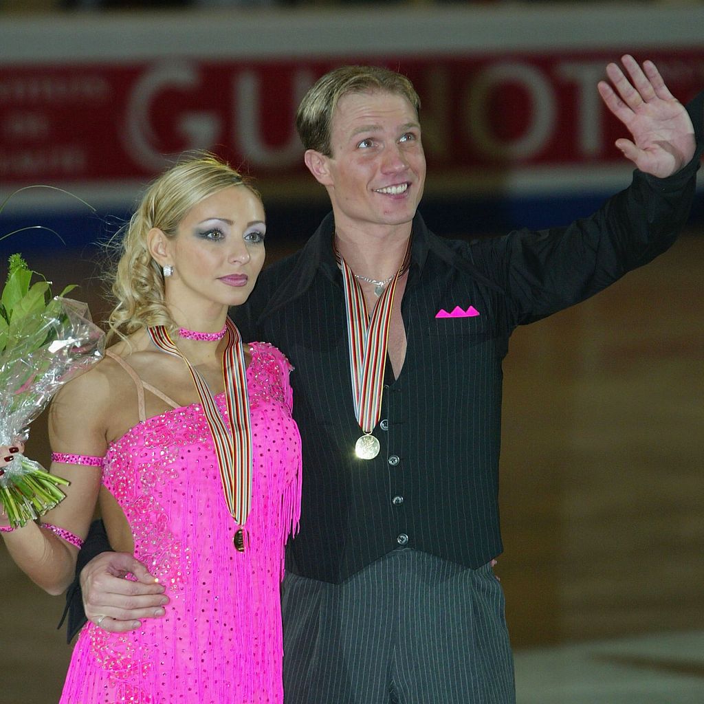 Tatiana Navka und Roman Kostomarow im März 2004