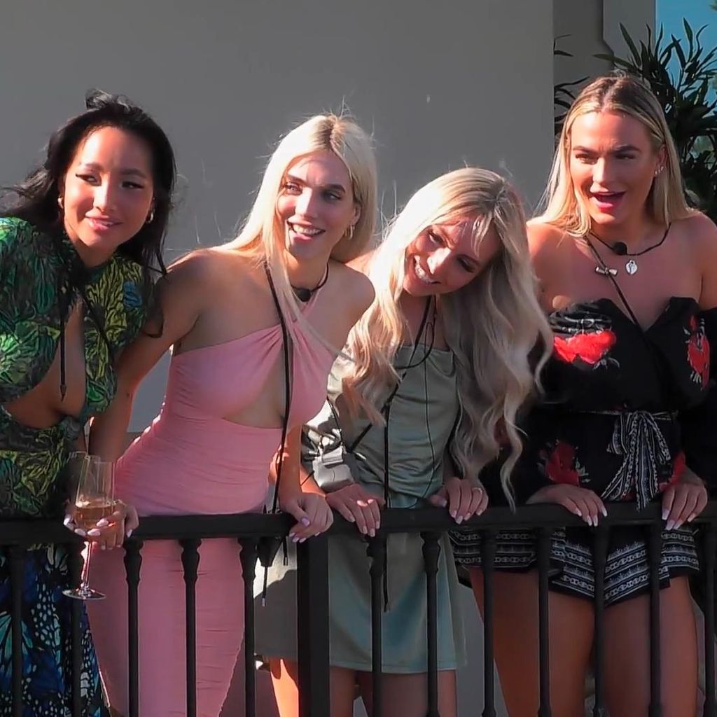 Tatum, Loreen, Sarah und Charline bei "Temptation Island"