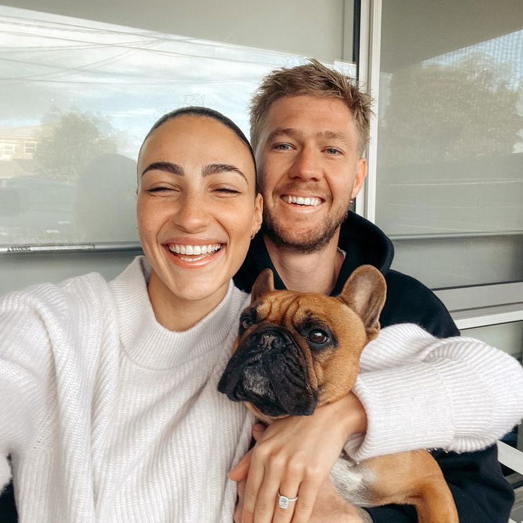 Tayla Damir und Nathan Broad im Juni 2021