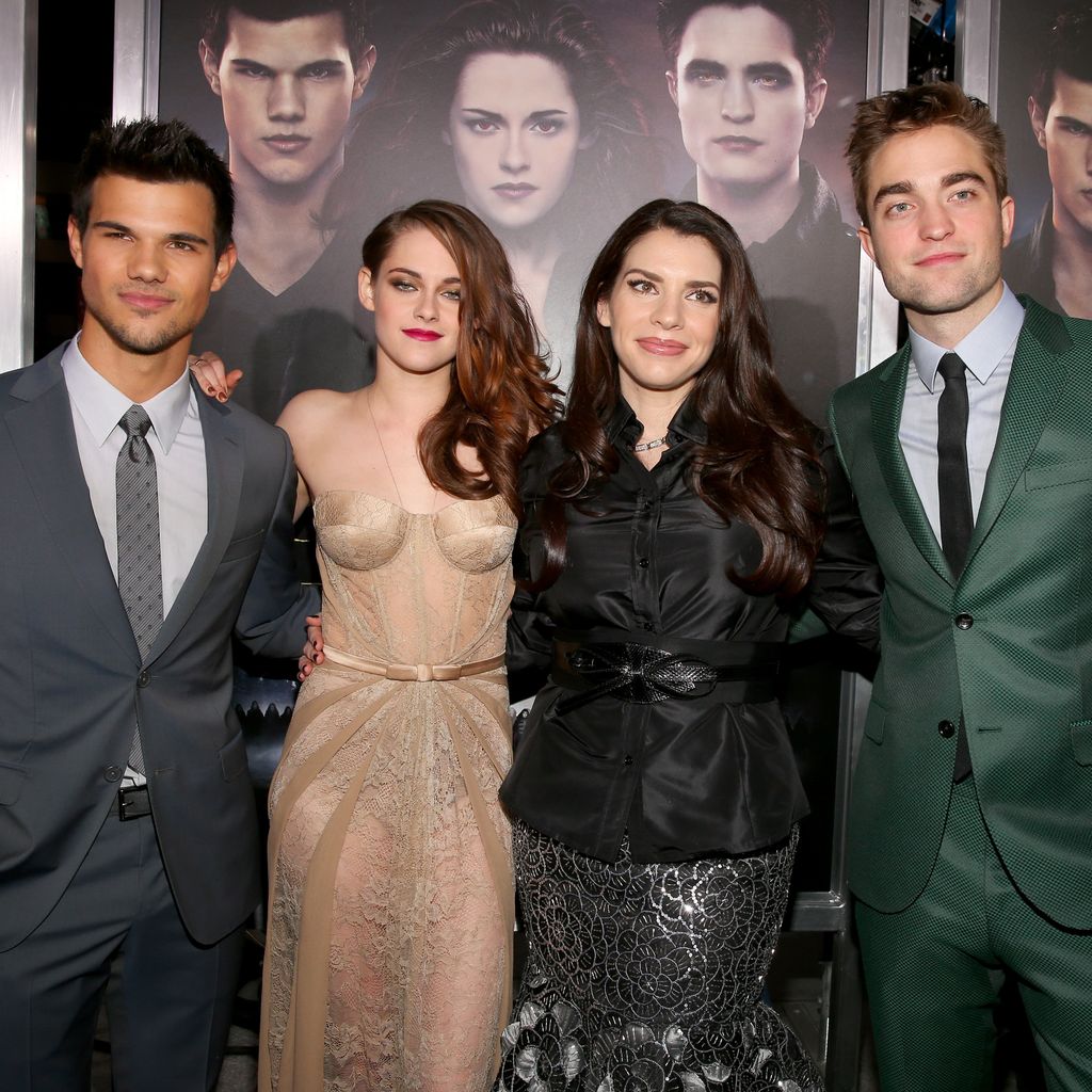 Taylor Lautner, Kristen Stewart, Stephenie Meyer und Robert Pattinson auf einer Filmpremiere 2012