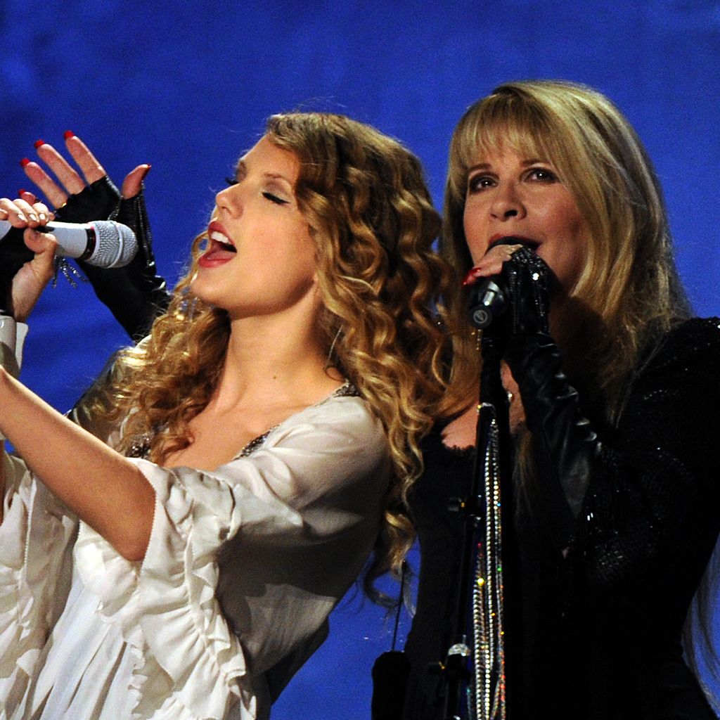 Taylor Swift und Stevie Nicks bei den Grammy Awards 2010