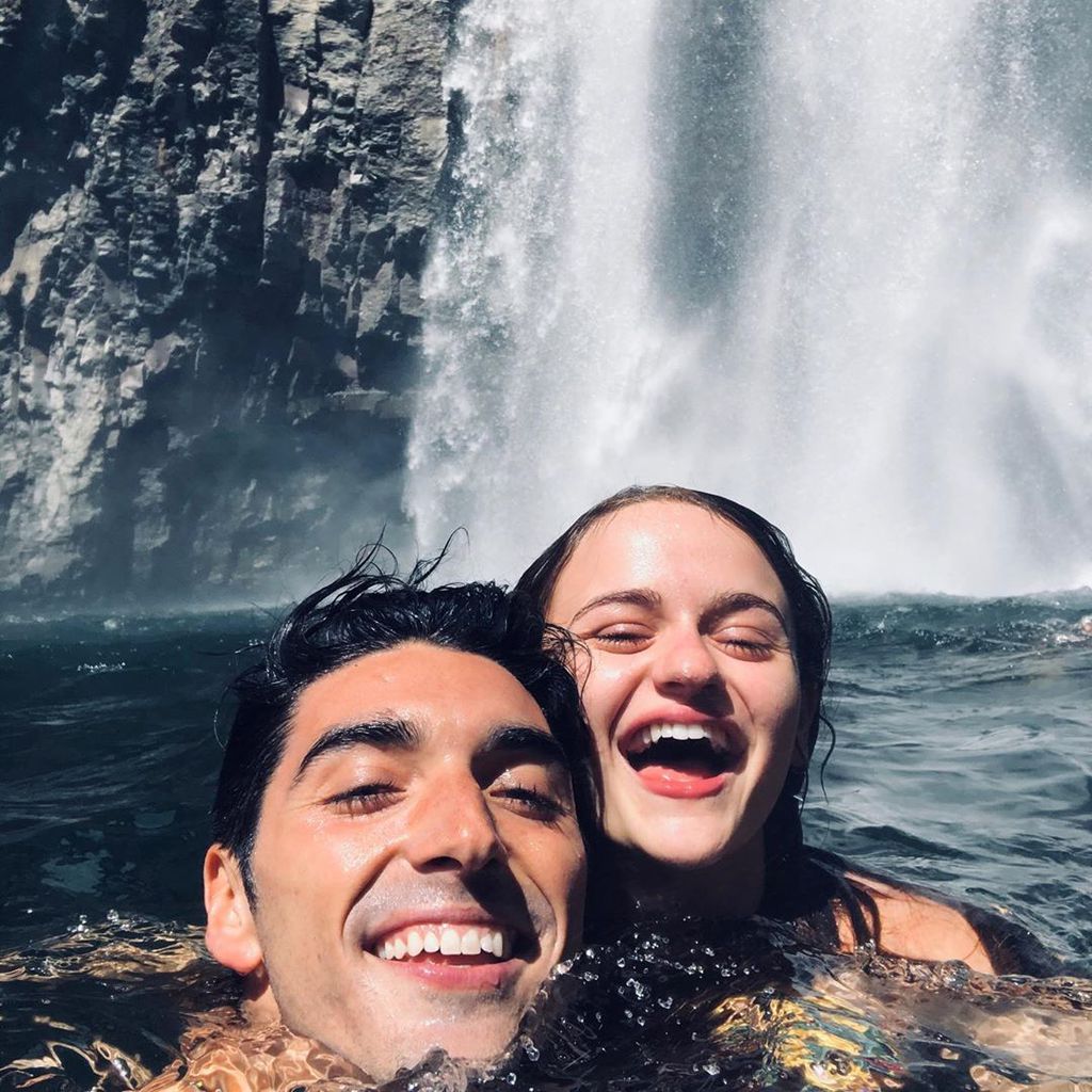 Taylor Zakhar Perez und Joey King
