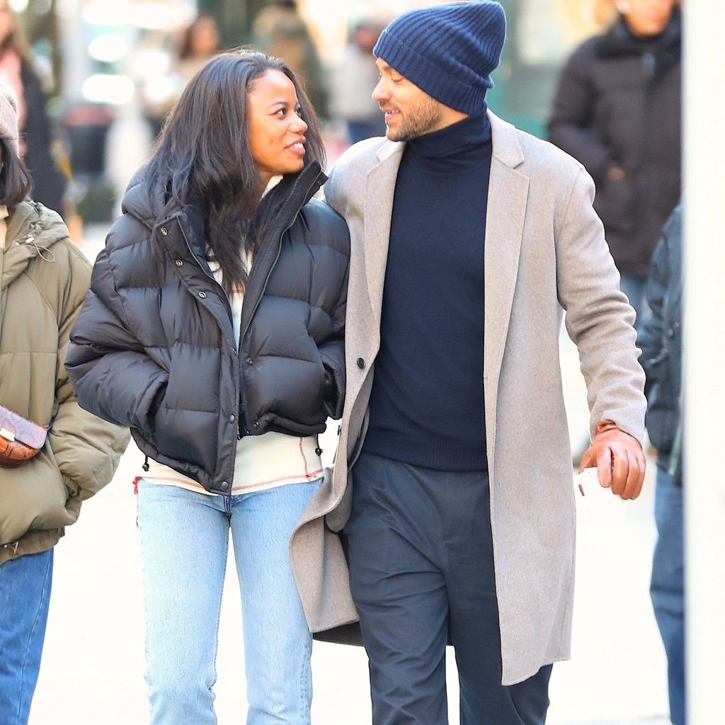 Taylour Paige und Jesse Williams im Januar 2020