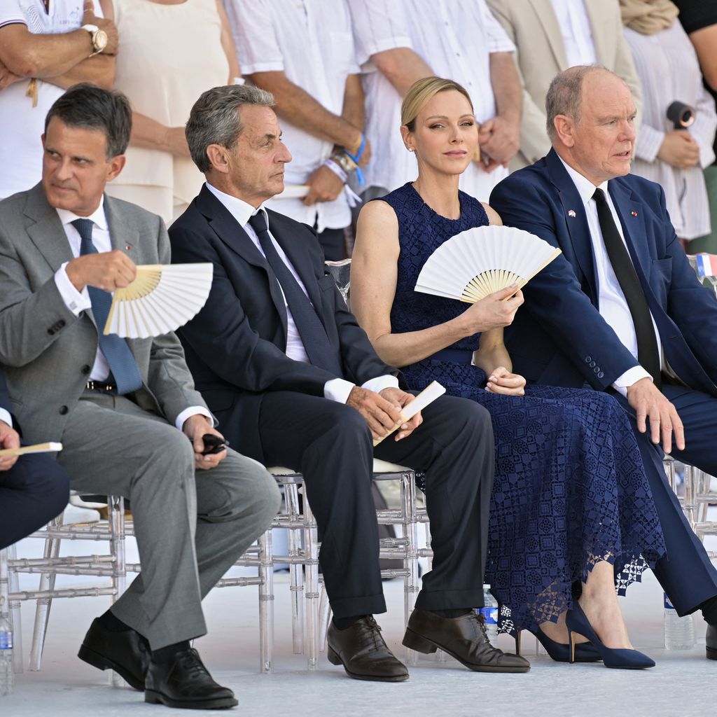 Bernard Cazeneuve, Manuel Vals, Nicolas Sarkozy, Fürstin Charlène und Fürst Albert, 14. Juli 2026