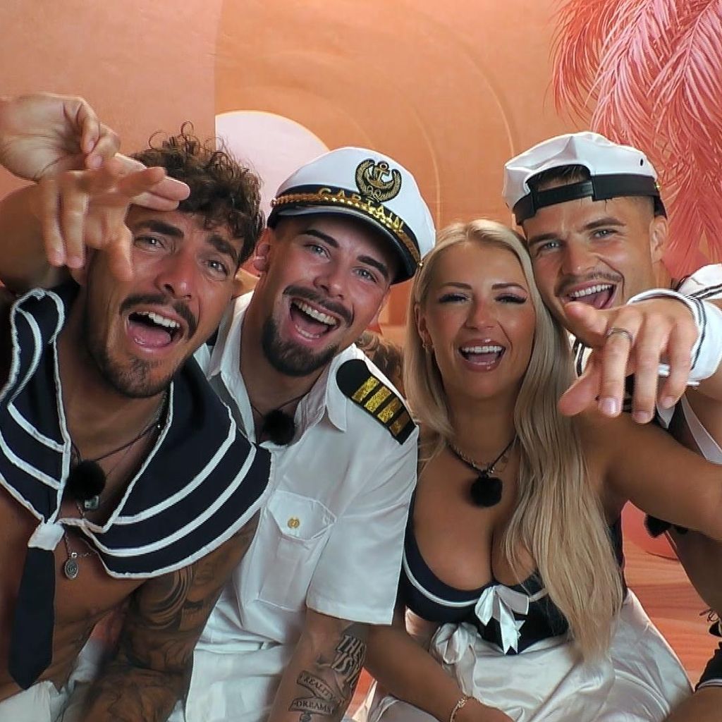 "Temptation Island VIP"-Verführer mit Kandidatin Melissa, Staffel 6 | Foto: RTL