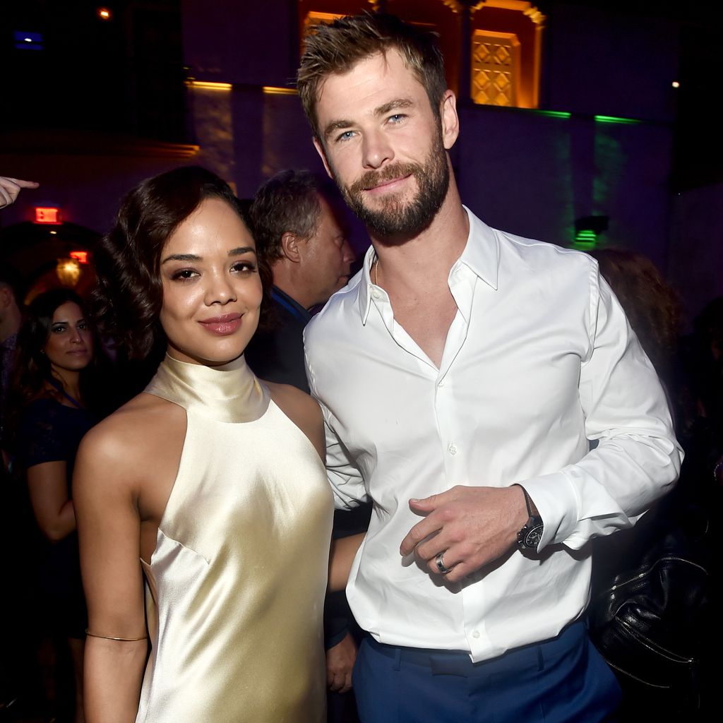Tessa Thompson und Chris Hemsworth bei einer Premiere in Hollywood