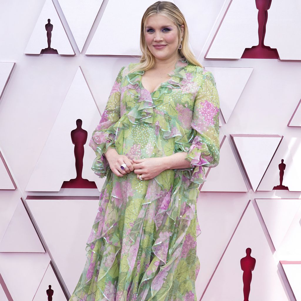 "The Crown"-Star Emerald Fennell bei den Oscars 2021