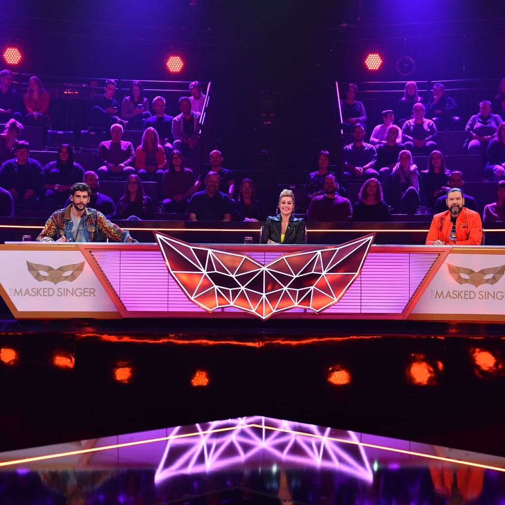 "The Masked Singer"-Rateteam, Folge eins