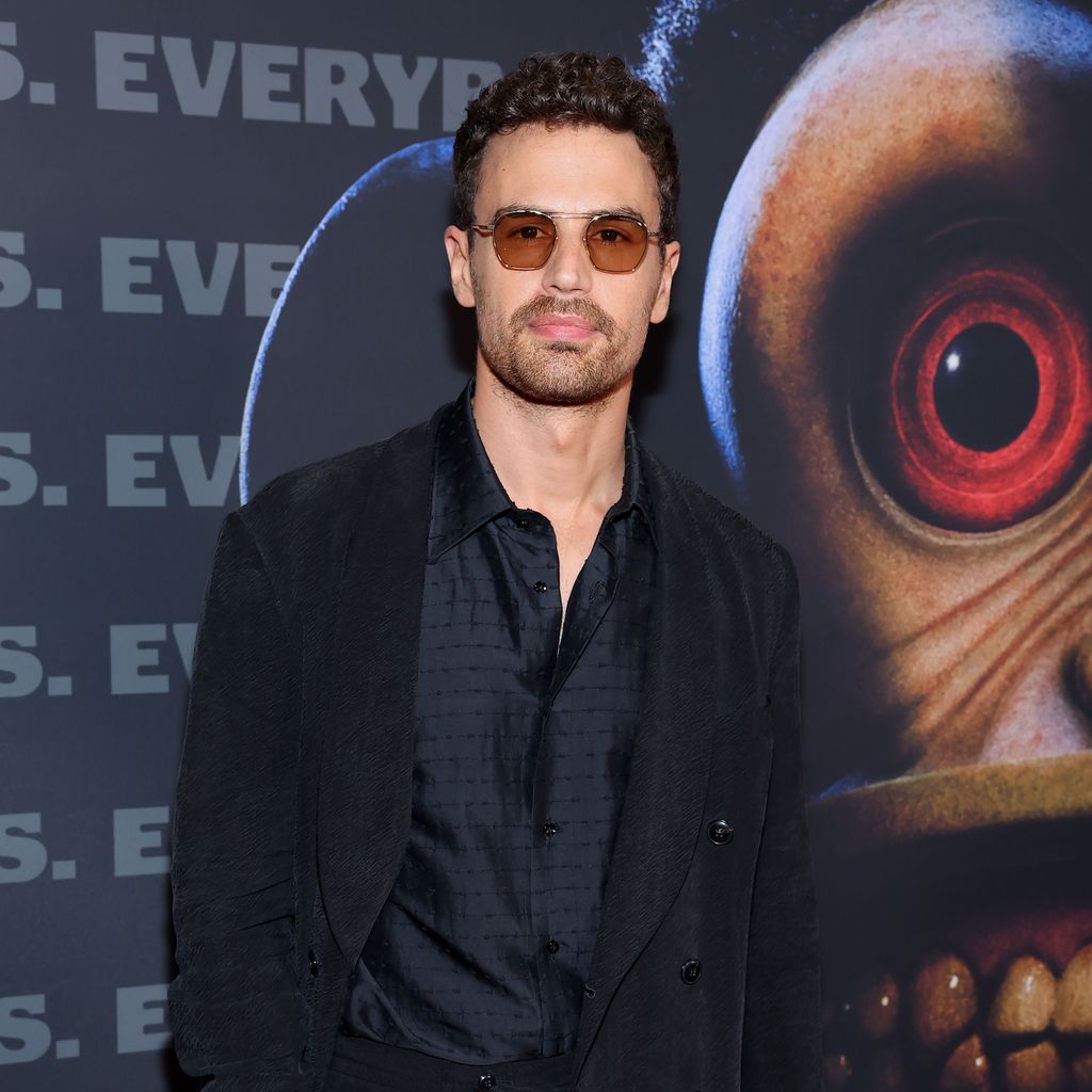 Theo James, Schauspieler
