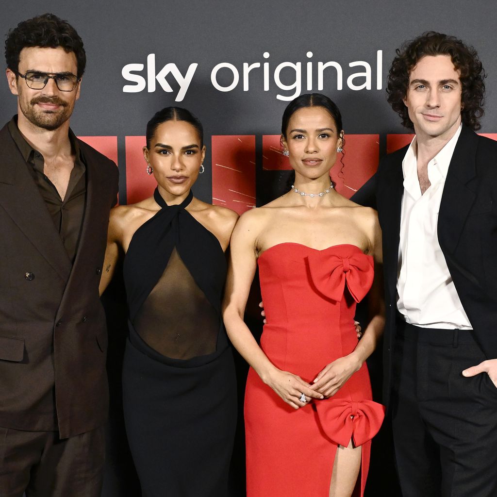 Theo James, Saffron Hocking, Gugu Mbatha-Raw und Aaron Taylor-Johnson bei der UK-Premiere von "Fuze" im Odeon West End in London