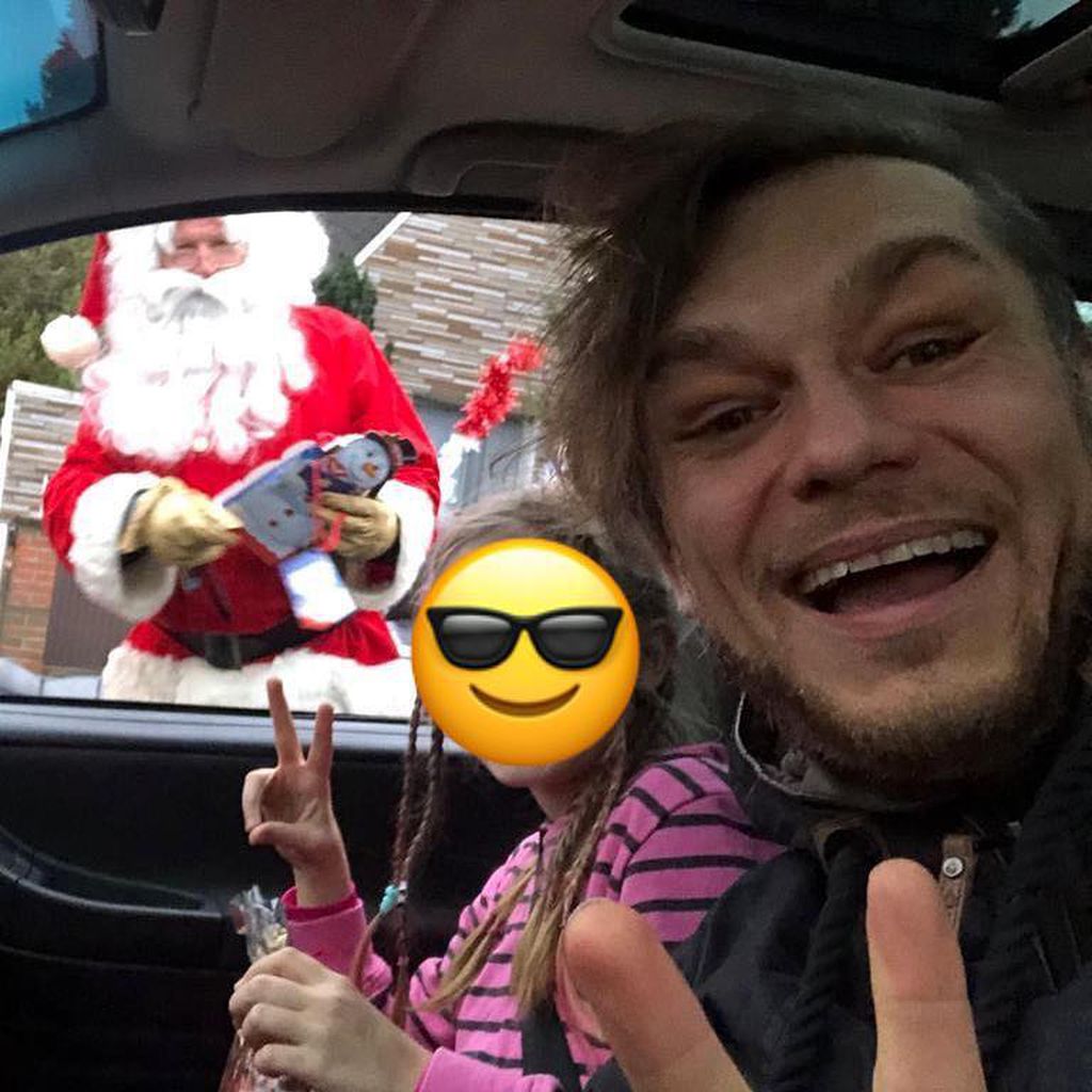 Thomas Godoj mit seinem Nachwuchs, Dezember 2018