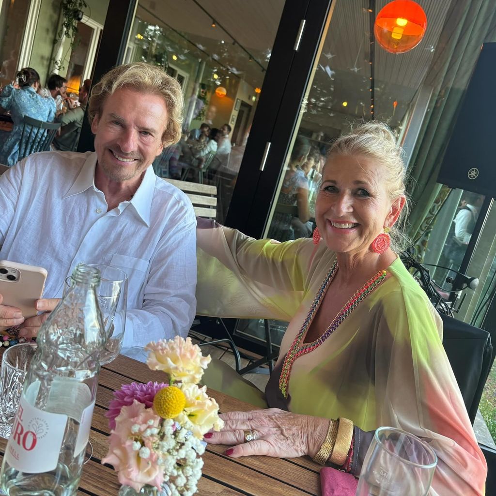 Thomas Gottschalk und Raphaela Ackermann im August 2026