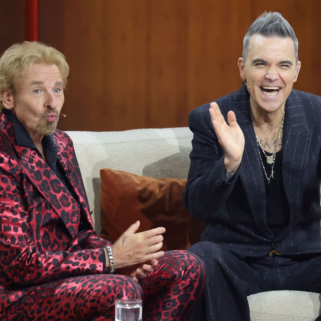 Thomas Gottschalk und Robbie Williams bei "Wetten, dass...?" im November 2022