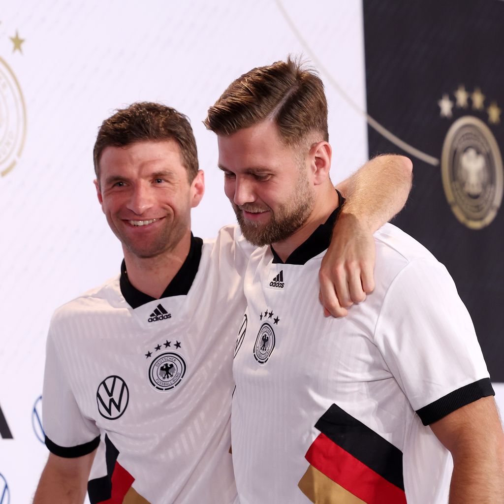 Thomas Müller und Niclas Füllkrug, November 2022